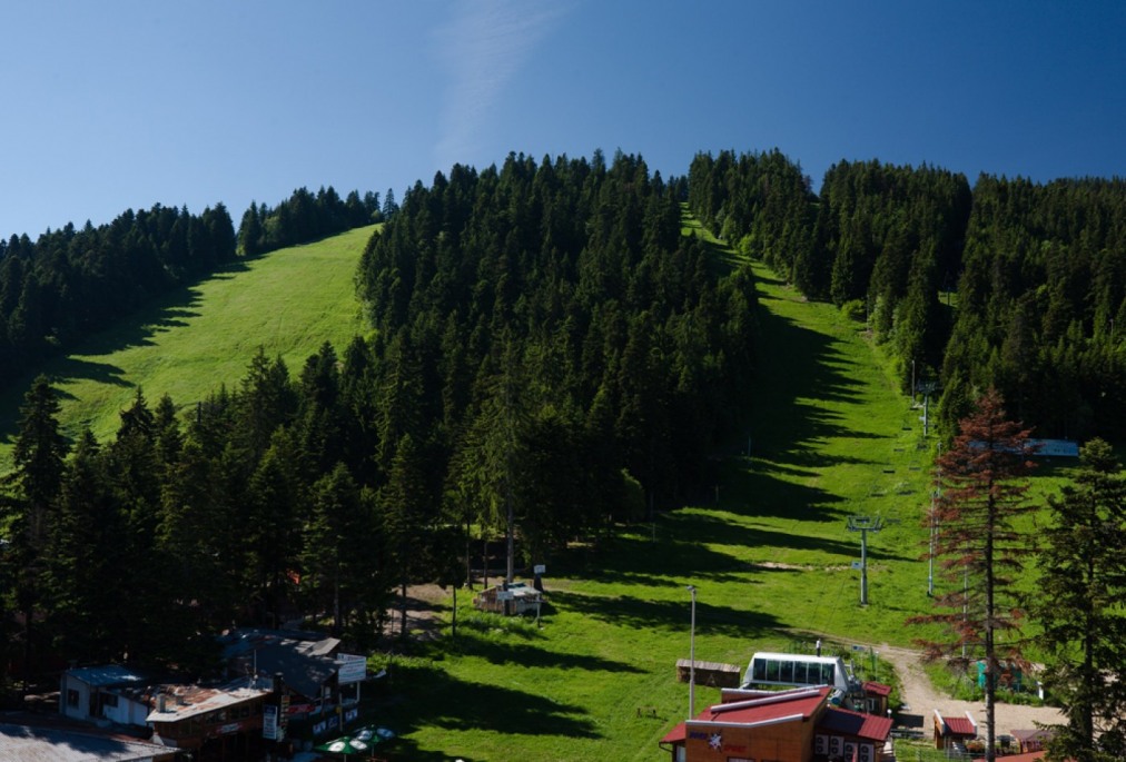 Курортен комплекс Боровец в България