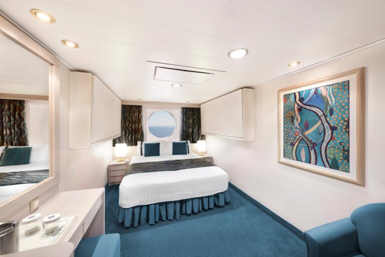 MSC Poesia, Deluxe Ocean View (OR1)