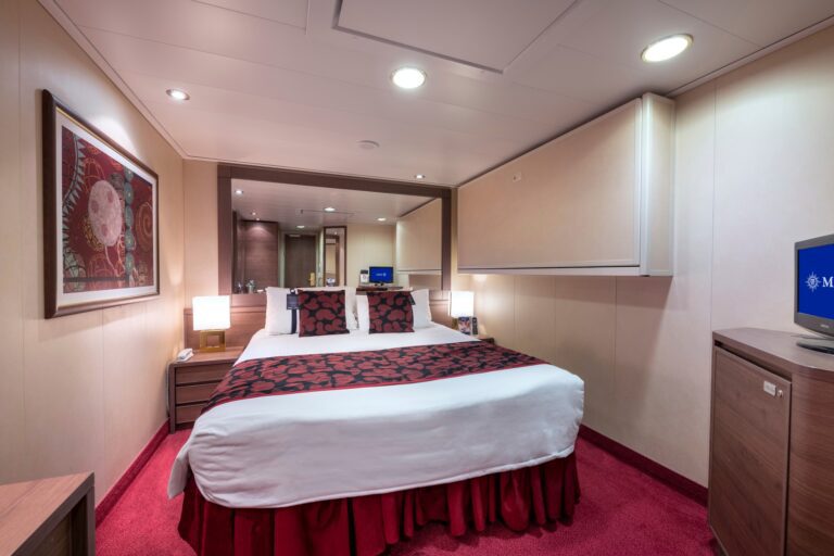 MSC Magnifica, Interior